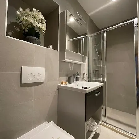 Throne Iii. Apartament Dubrownik