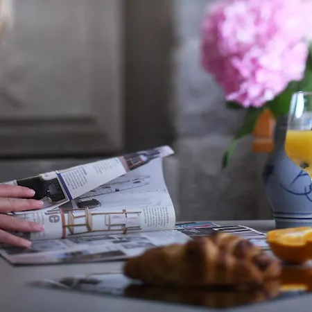 Appartement Throne Iii. *